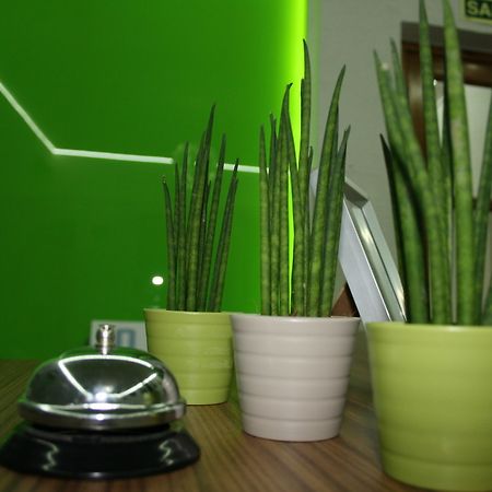 Hostal La Estacion Ávila Luaran gambar