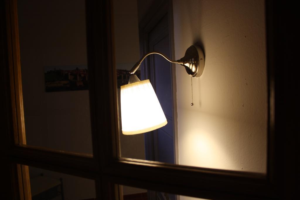 Hostal La Estacion Ávila Luaran gambar