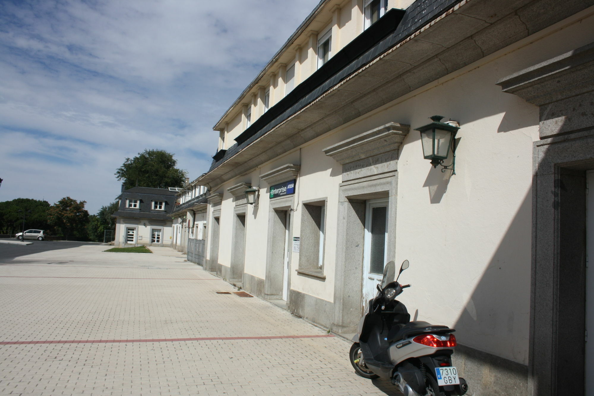 Hostal La Estacion Ávila Luaran gambar