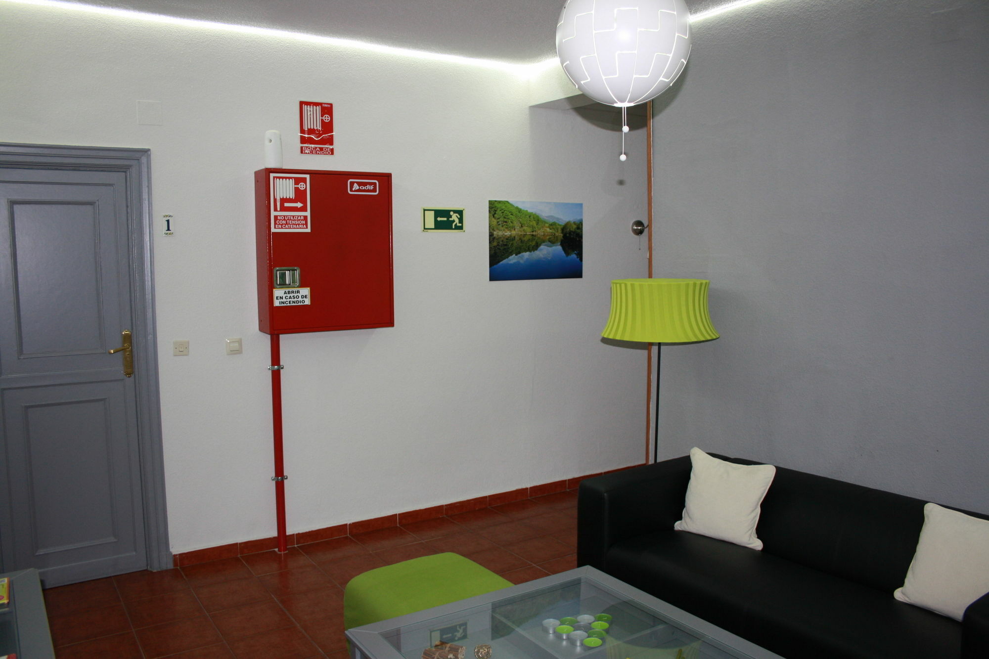 Hostal La Estacion Ávila Luaran gambar
