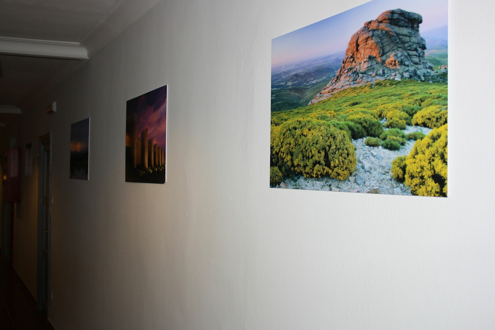 Hostal La Estacion Ávila Luaran gambar